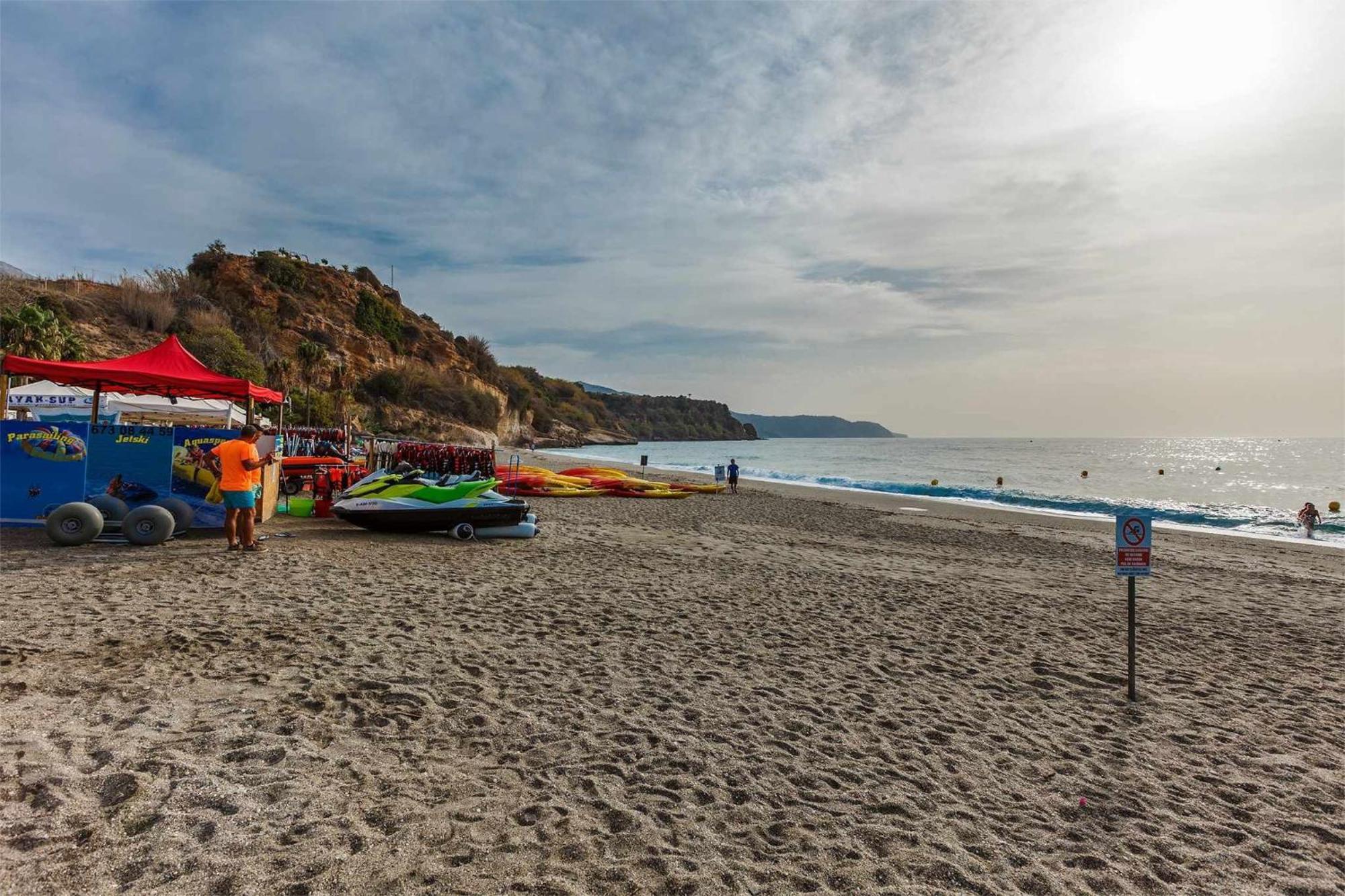 A&N Burriana Beach Nerja Ngoại thất bức ảnh
