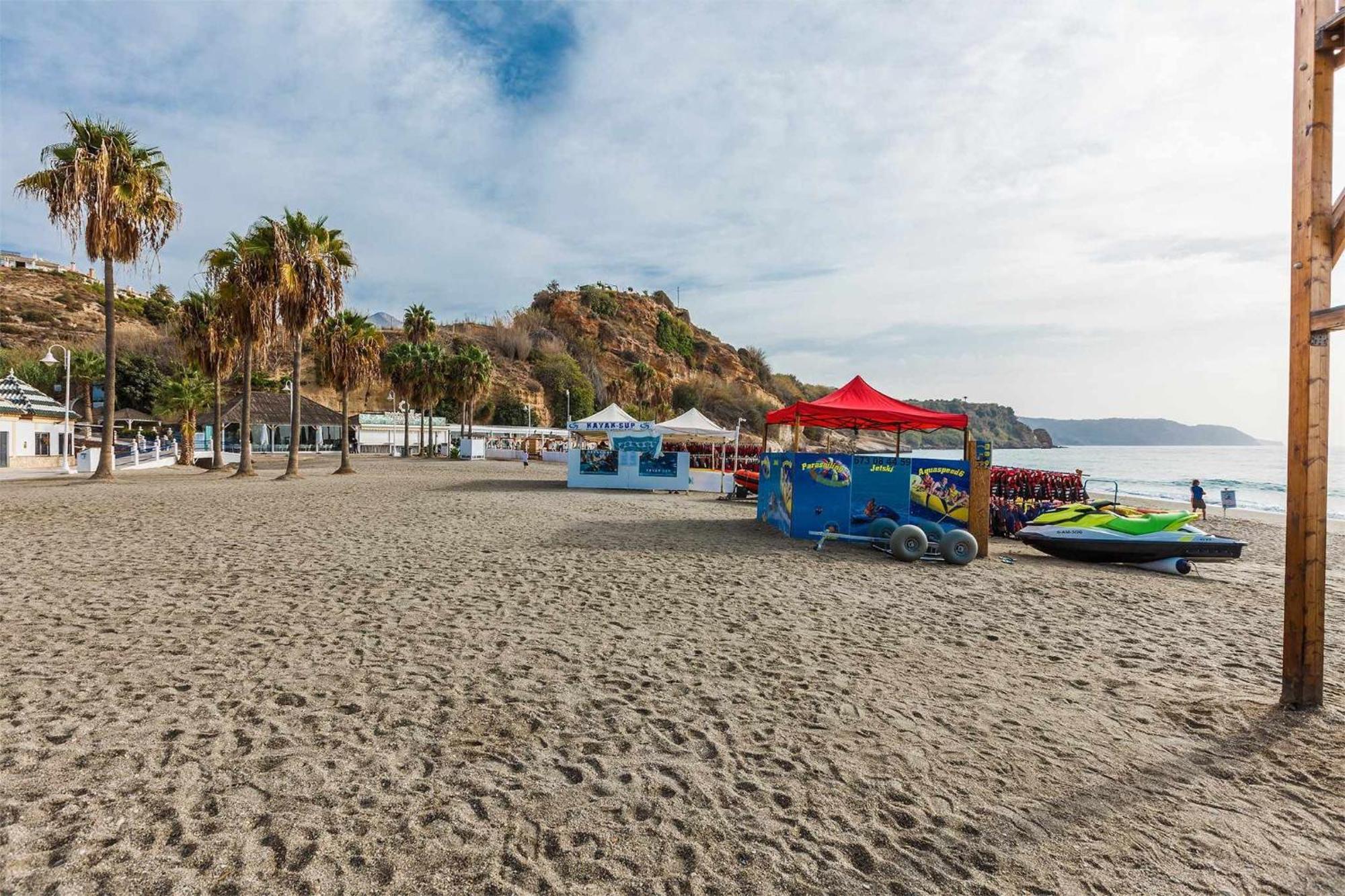 A&N Burriana Beach Nerja Ngoại thất bức ảnh