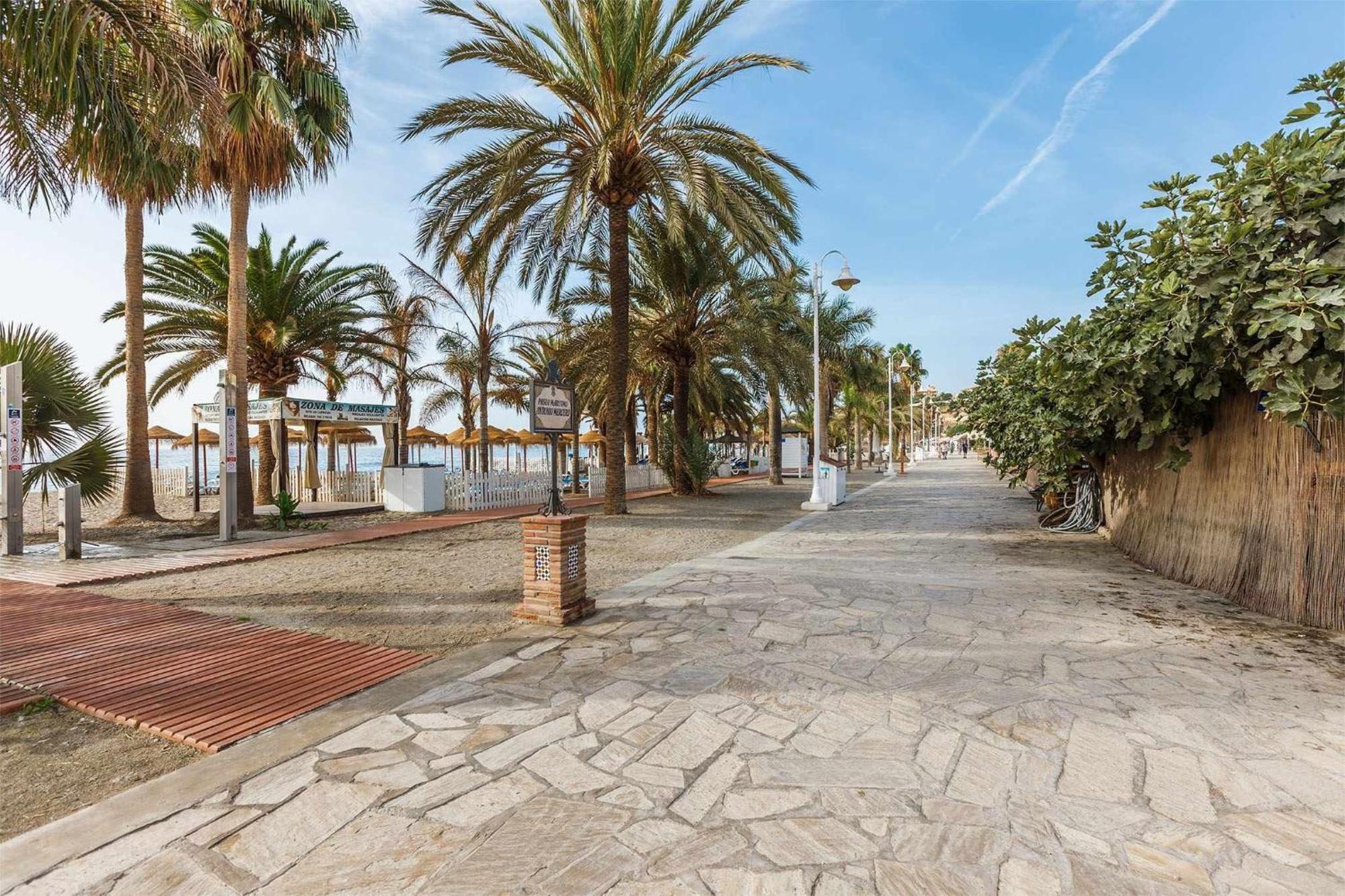 A&N Burriana Beach Nerja Ngoại thất bức ảnh